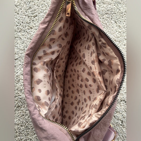 Kedzie Women’s Crossbody Purse Dusty Rose, Mauve with Gold accents - Picture 7 of 13